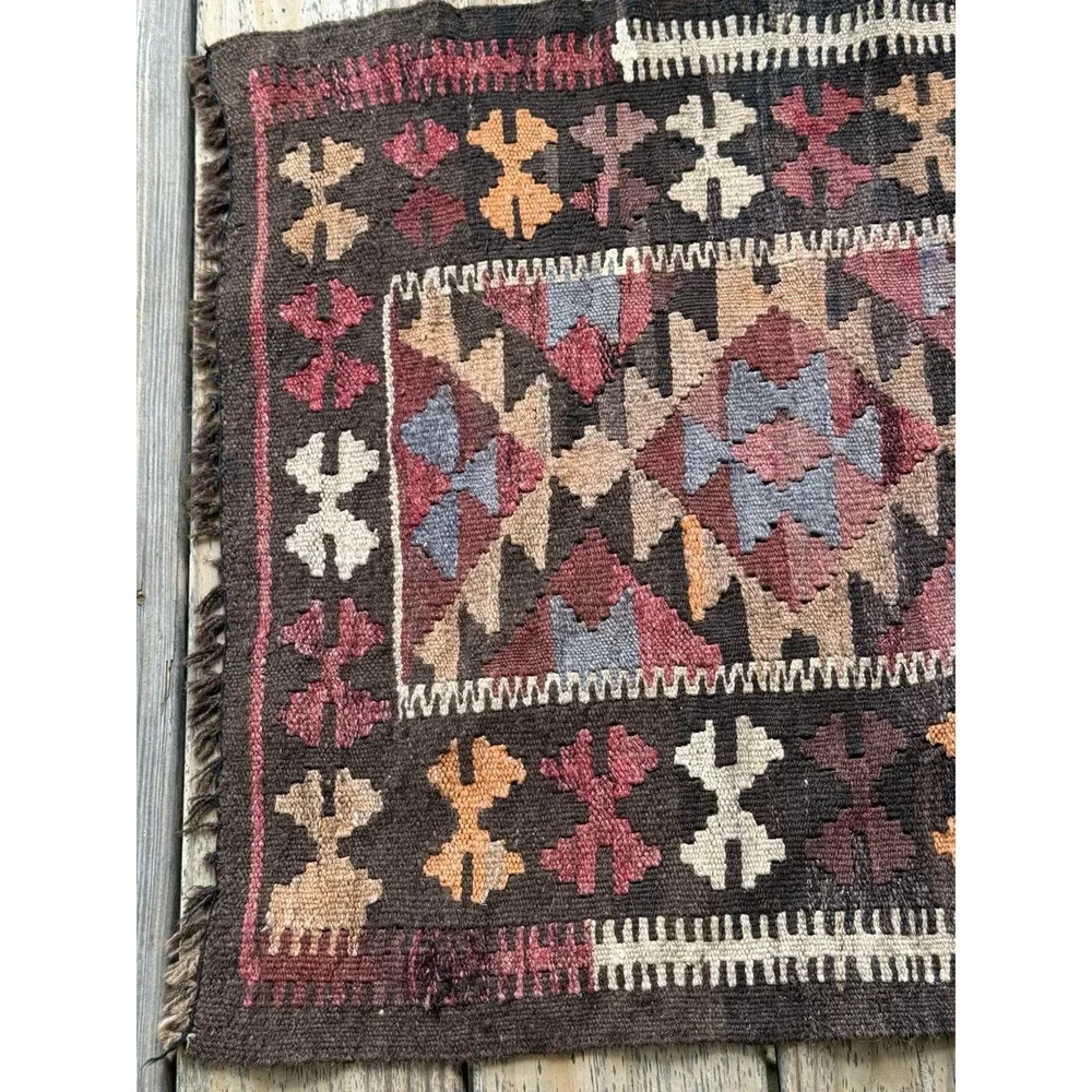 Vintage Kilim 26x22.5